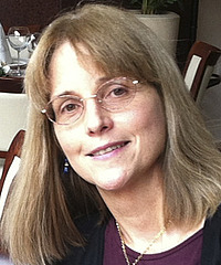 Wendi Leigh Adamek headshot